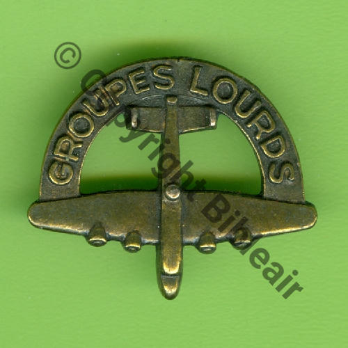 3134.EMGA GROUPES LOURDS  CARTIER 2Anneaux Dos lisse Grave CARTIER PARIS 27x33mm Src.Y.GENTY 310Eur(x2) 